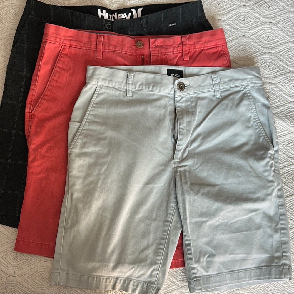 Lot of 3: men’s shorts size 31 waist.